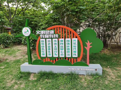 凤山标识标牌对现代社会的重要性。